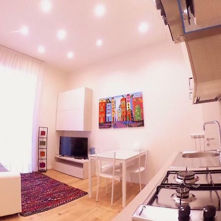 Casa "G&G Pignasecca" Lägenhet Neapel Exteriör bild